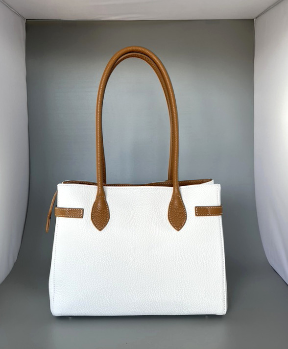 Weisse-Hermestasche-hinten